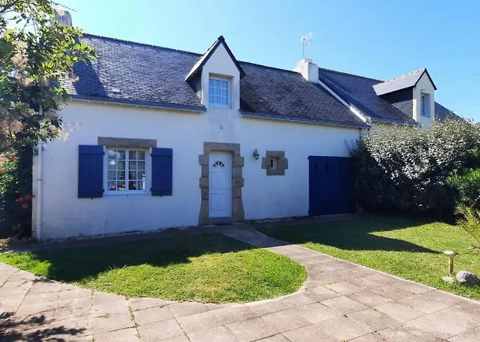 Dom wakacyjny Broceliande *